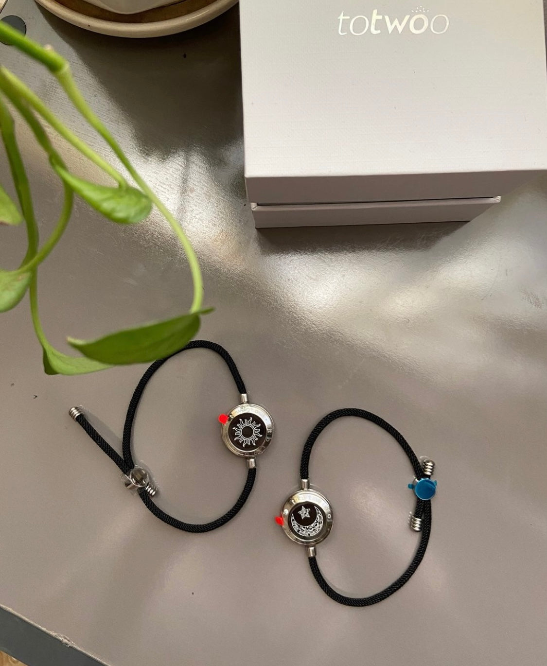 Sun-Moon Smart Sensing Couple Bracelet